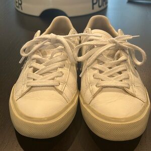 Veja women’s sneakers. Campo. Size 6.